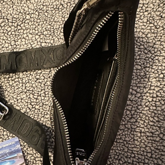 Steve Madden Crossbody - Picture 4 of 6